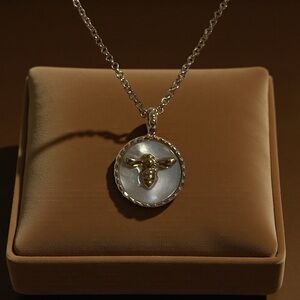 Elegant Gold Bee Pendant Necklace